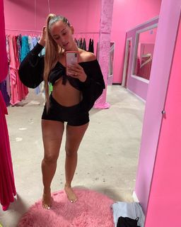 Julieanna Marie Goddard feet photo thumbnail
