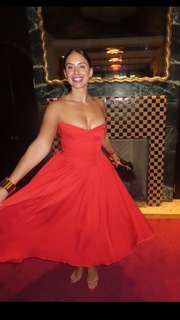Julieanna Marie Goddard feet photo thumbnail