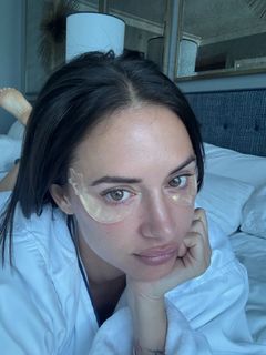 Julieanna Marie Goddard feet photo thumbnail