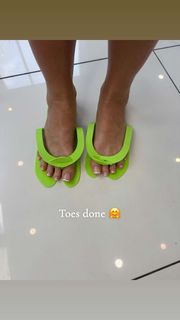 Julieanna Marie Goddard feet photo 1