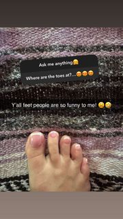 Julieanna Marie Goddard feet photo 4