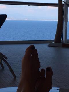 Juliet Huddy feet photo 16