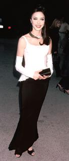 Juliet Landau feet photo 10