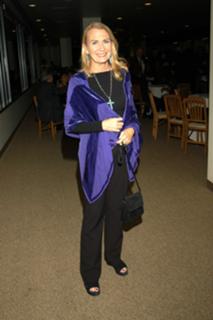Juliet Mills feet photo 1