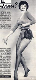 Juliet Prowse feet photo 8