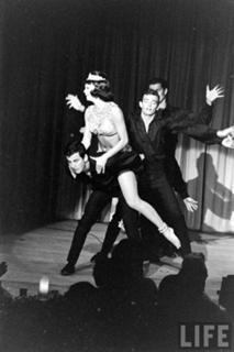 Juliet Prowse feet photo 13