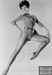Juliet Prowse feet photo 11