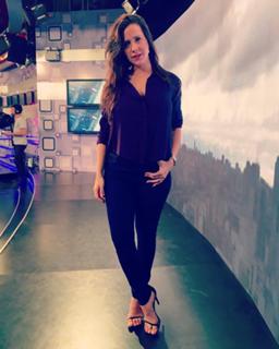 Julieta Camaño feet photo 11