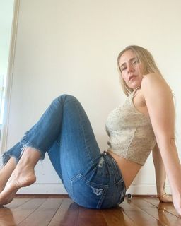 Julieta Camaño feet photo 15