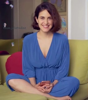 Julieta Díaz feet photo 6