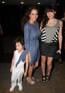 Julieta Ortega feet photo 15