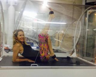 Julieta Prandi feet photo thumbnail