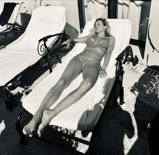 Julieta Prandi feet photo thumbnail