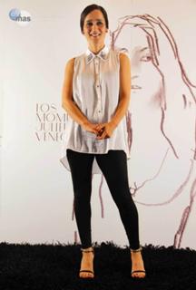 Julieta Venegas feet photo 18