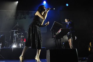Julieta Venegas feet photo 17
