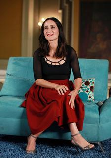 Julieta Venegas feet photo 5