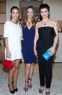 Juliette Binoche feet photo thumbnail