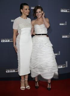 Juliette Binoche feet photo thumbnail