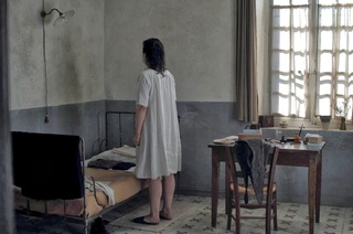 Juliette Binoche feet photo thumbnail