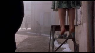 Juliette Binoche feet photo thumbnail