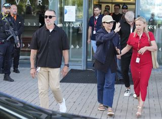 Juliette Binoche feet photo 3