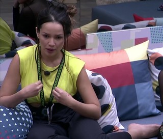 Juliette feet photo thumbnail