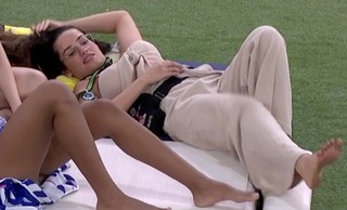 Juliette feet photo thumbnail