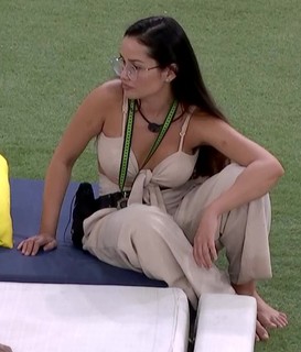 Juliette feet photo thumbnail