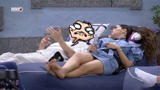 Juliette feet photo thumbnail