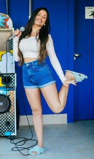 Juliette feet photo thumbnail