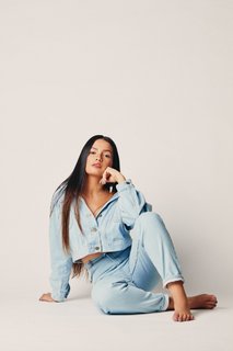 Juliette feet photo thumbnail