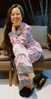 Juliette feet photo thumbnail