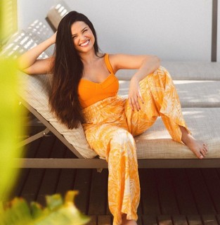 Juliette feet photo thumbnail