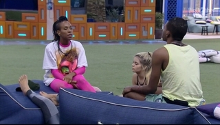 Juliette feet photo thumbnail