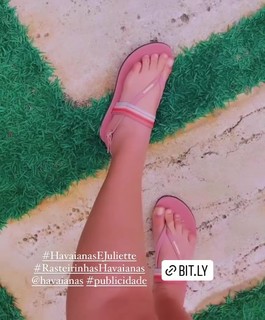 Juliette feet photo thumbnail