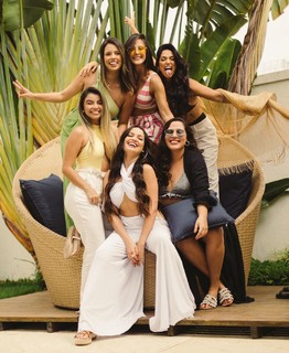 Juliette feet photo thumbnail