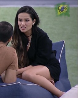 Juliette feet photo thumbnail