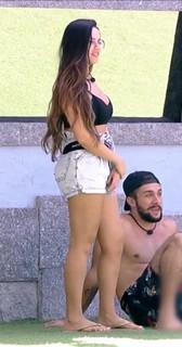 Juliette feet photo thumbnail