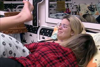 Juliette feet photo thumbnail