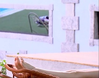 Juliette feet photo thumbnail