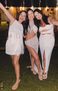 Juliette feet photo thumbnail