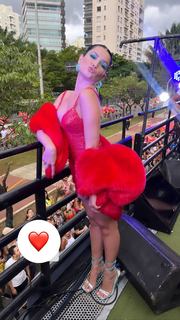 Juliette feet photo thumbnail