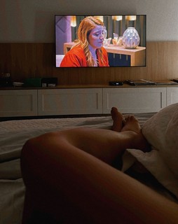 Juliette feet photo thumbnail