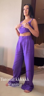 Juliette feet photo thumbnail