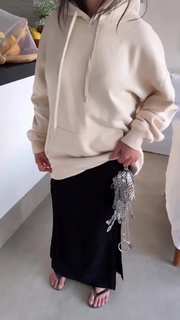 Juliette feet photo thumbnail