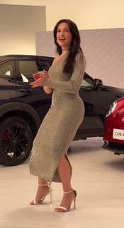 Juliette feet photo thumbnail