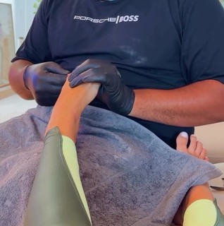 Juliette feet photo thumbnail