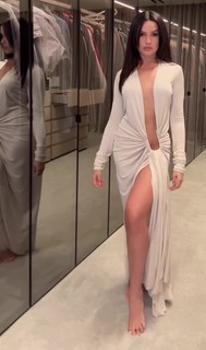 Juliette feet photo thumbnail