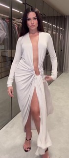 Juliette feet photo thumbnail