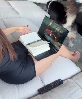 Juliette feet photo thumbnail